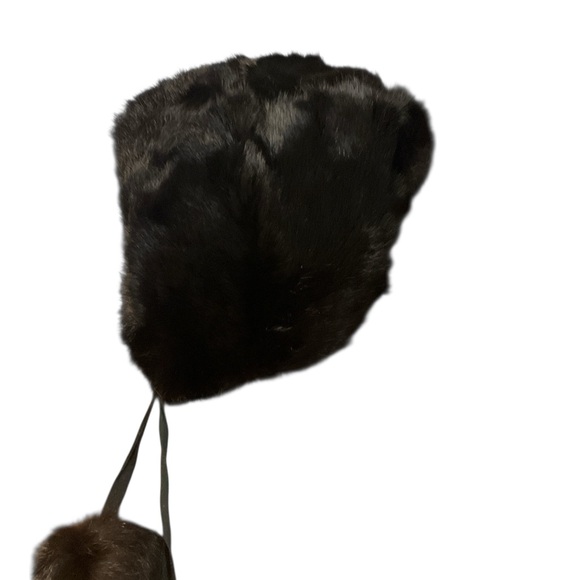 Russian Ushanka Real Fur Hat Vintage Black Womens Pom Pom  display picture 1
